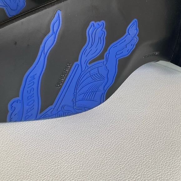 BURBERRY Men’s Patent Leather Chelsea Boots Size 11 (Authenticity guaranteed) - Picture 13 of 16